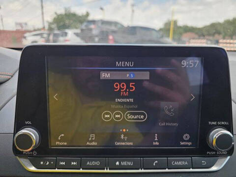 2021 Nissan Altima 2.5 SR