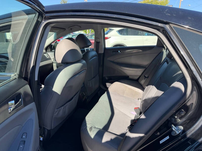 2012 Hyundai Sonata Hybrid