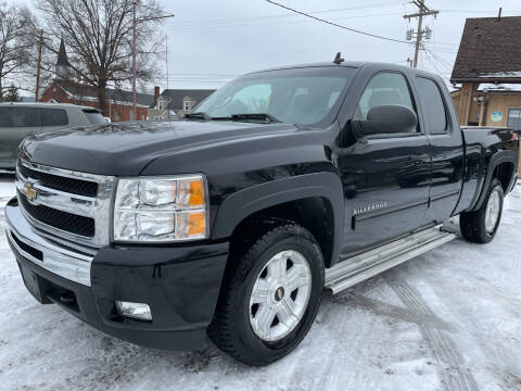 2011 Chevrolet Silverado 1500 for sale at Easter Brothers Preowned Autos in Vienna WV
