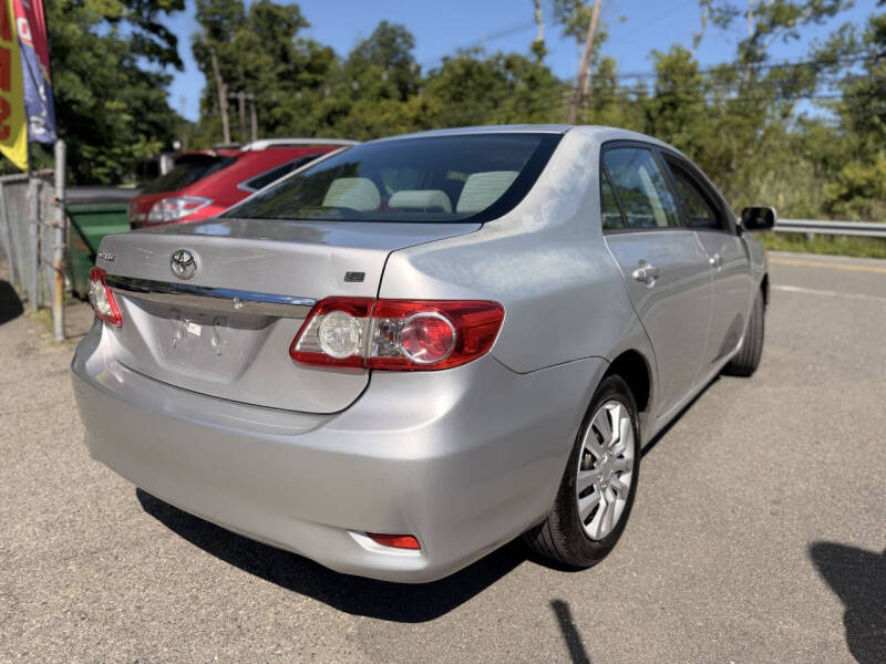 2012 Toyota Corolla LE