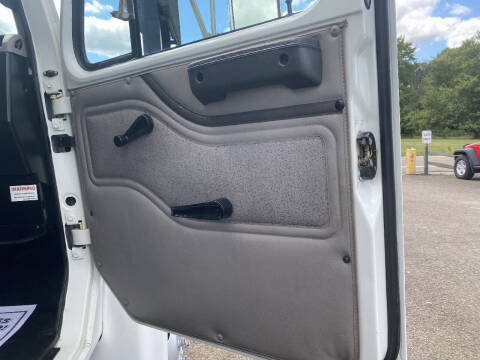 2000 International 4700