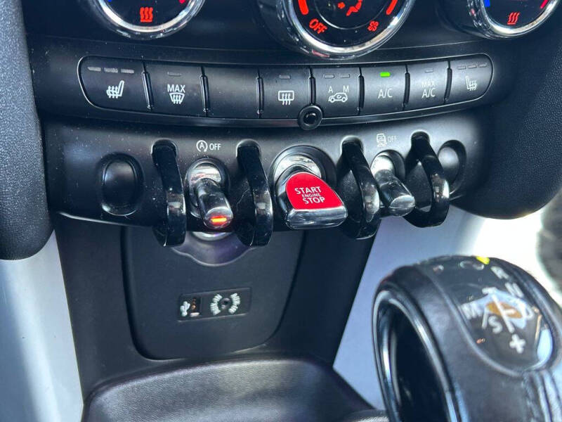 2015 MINI Hardtop 4 Door Cooper