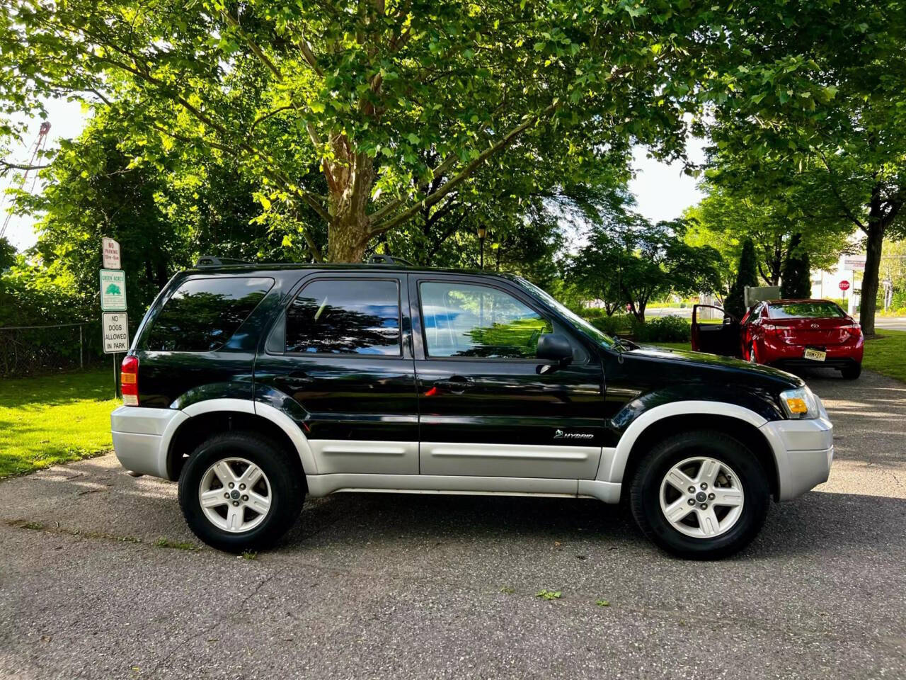 2006 Ford Escape for sale at H&M Used Cars in Passaic, NJ