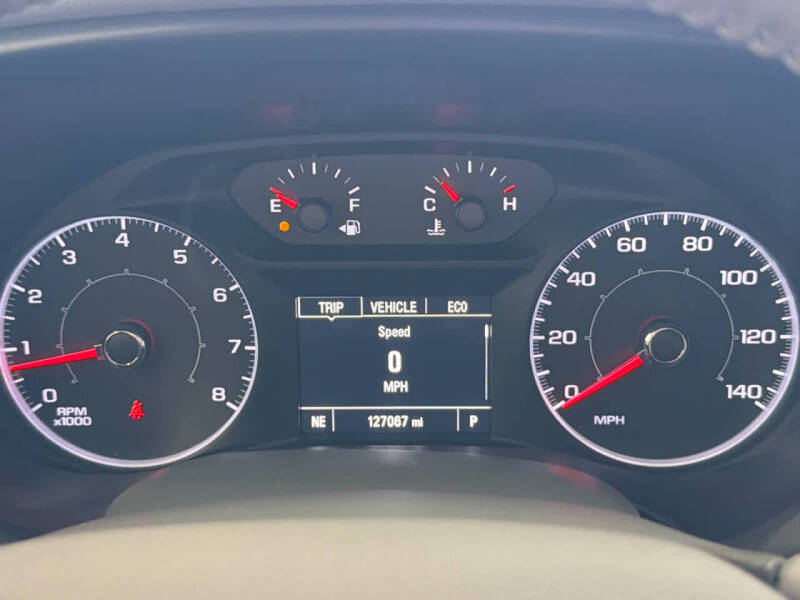 2017 GMC Acadia SLE-2
