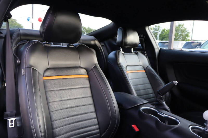 2023 Ford Mustang Mach 1