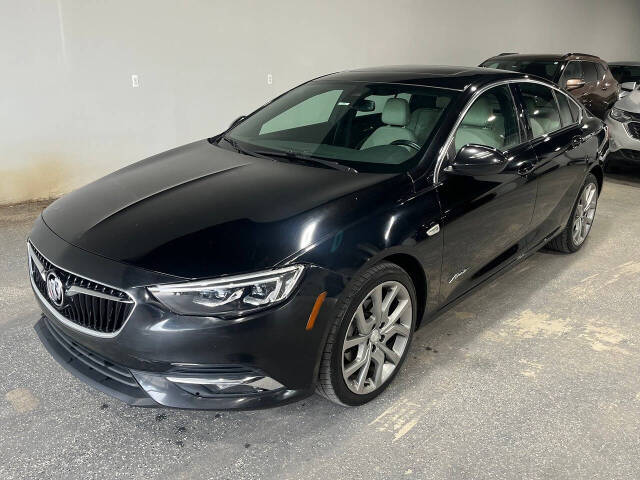 2019 Buick Regal Sportback Avenir's photo