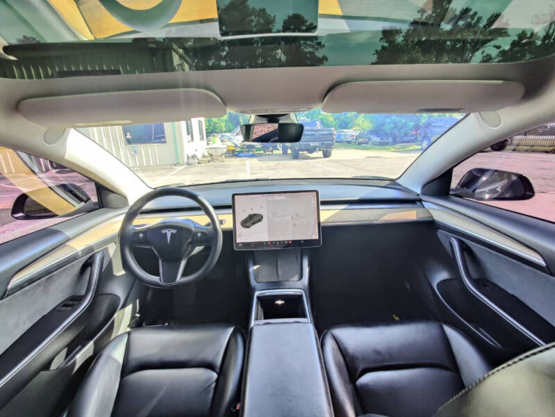 2021 Tesla Model 3 Standard Range Plus