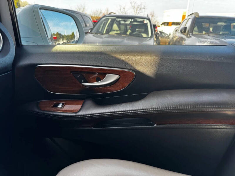 2017 Mercedes-Benz Metris