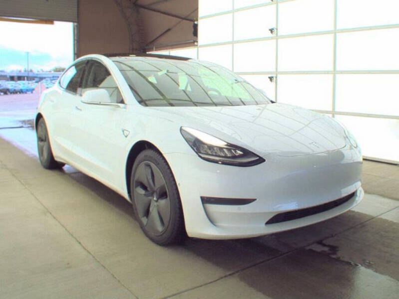 2018 Tesla Model 3 Mid Range