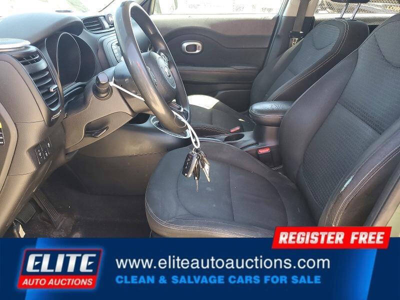 2014 Kia Soul +
