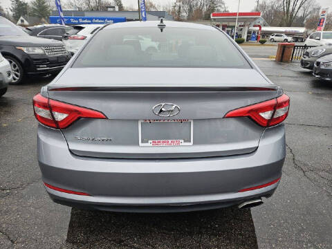 2015 Hyundai Sonata SE