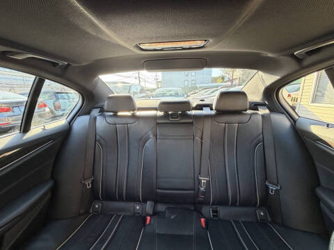 2018 BMW 5 Series 530i xDrive