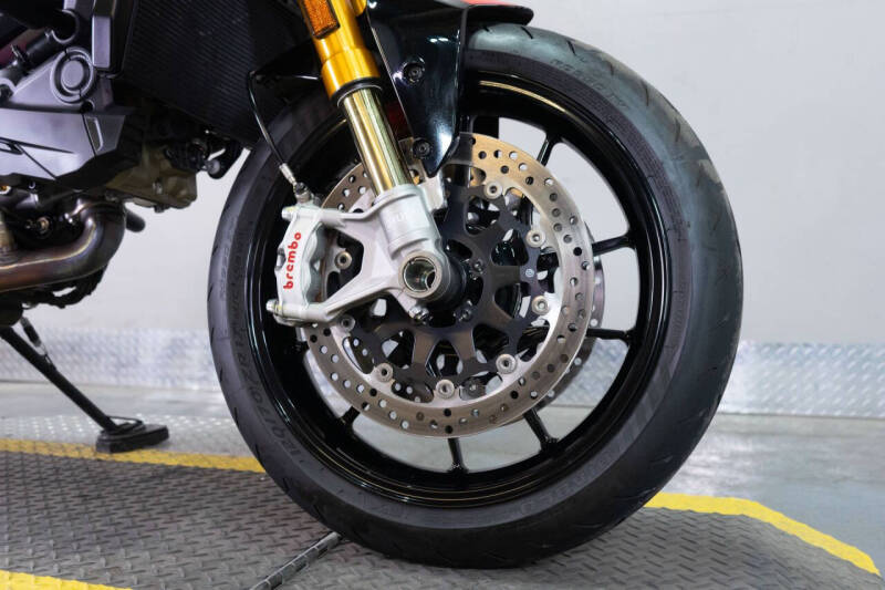 2023 Ducati Monster SP