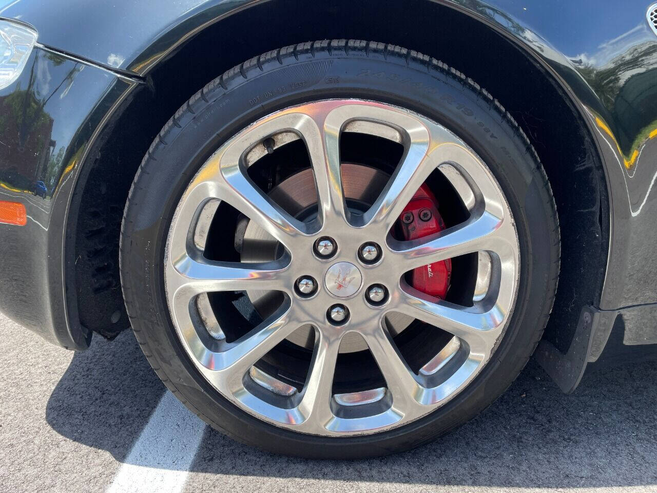 2007 Maserati Quattroporte Sedan - $15,900