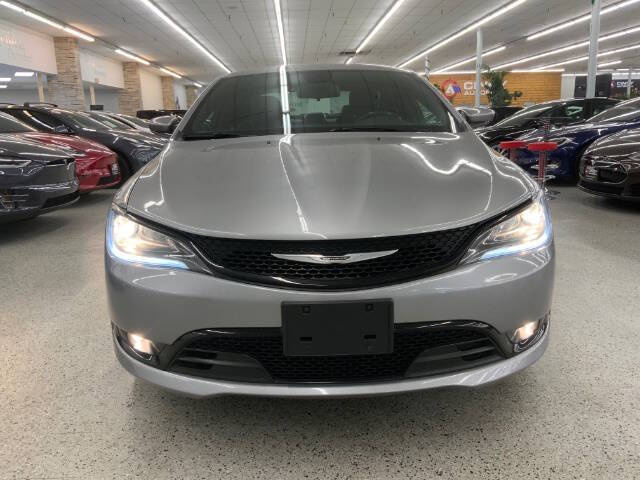 2016 Chrysler 200 S