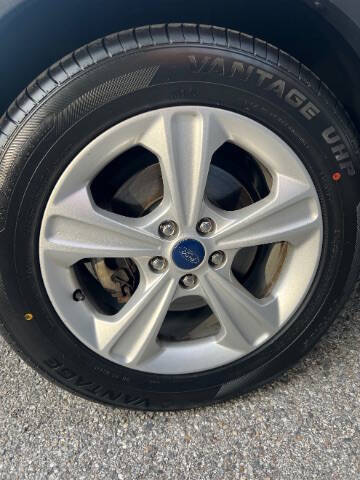 2016 Ford Escape SE