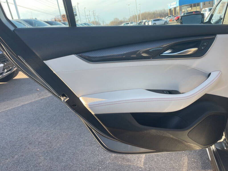 2023 Cadillac CT5 Sport