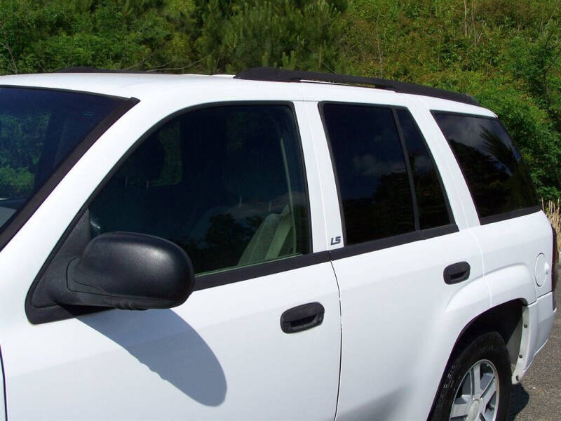 2004 Chevrolet TrailBlazer LS