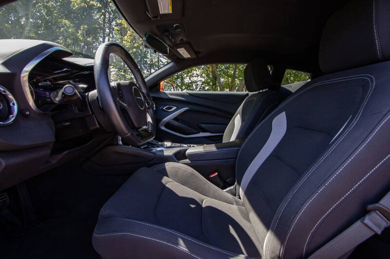 2023 Chevrolet Camaro LT1