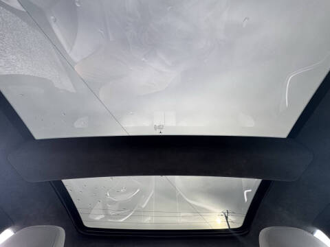 2015 Tesla Model S 85D