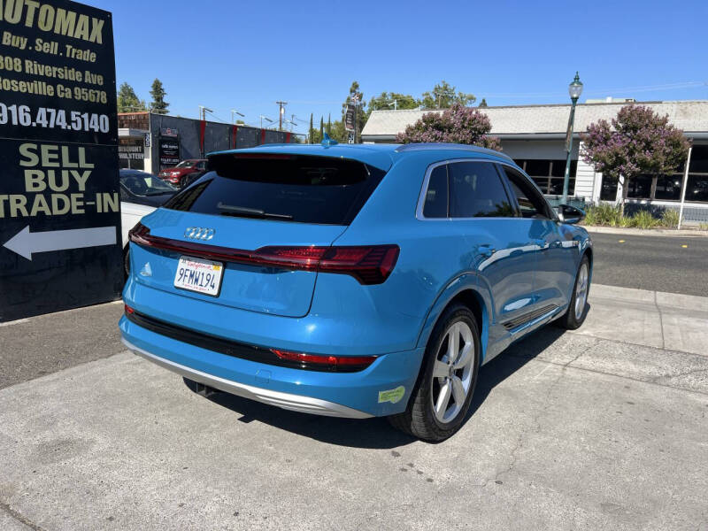 2019 Audi e-tron quattro Premium Plus