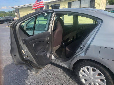 2012 Nissan Versa 1.6 S
