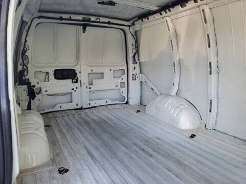 2023 Chevrolet Express 2500