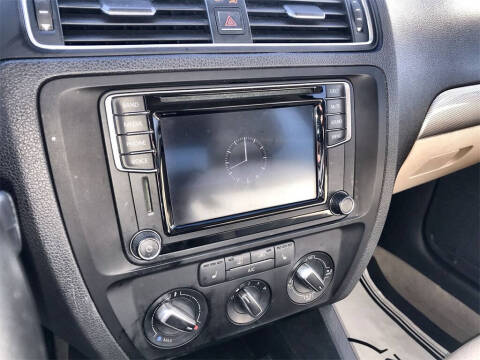 2016 Volkswagen Jetta