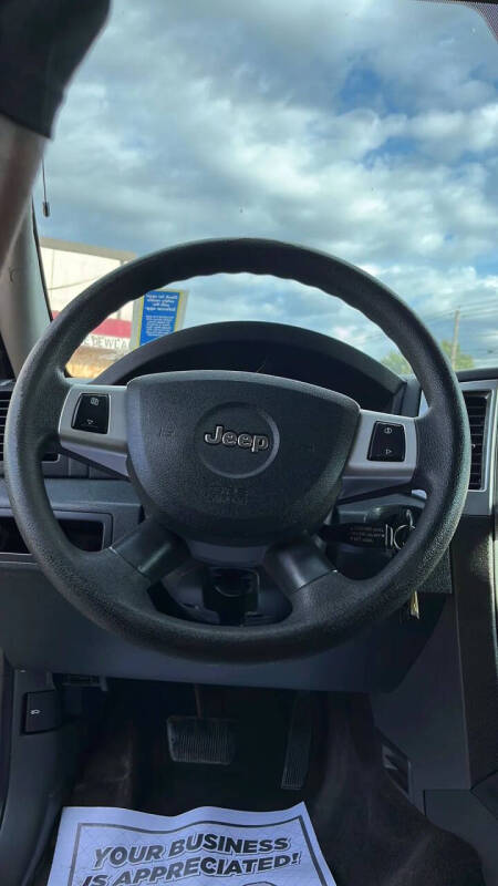 2009 Jeep Grand Cherokee Laredo