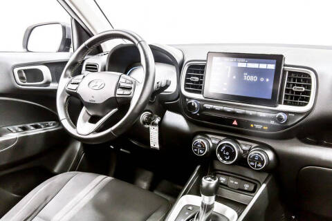 2023 Hyundai Venue SEL