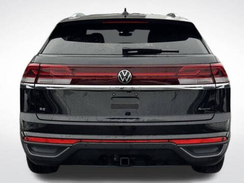 2025 Volkswagen Atlas Cross Sport SE 4Motion