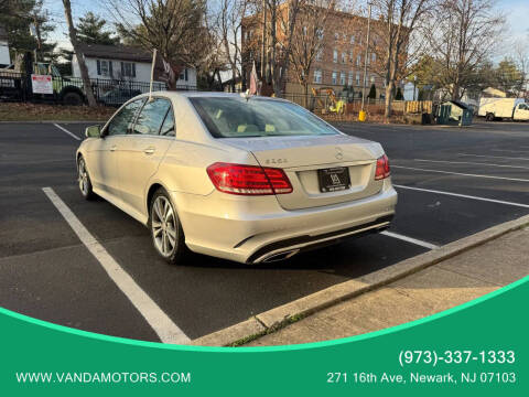 2014 Mercedes-Benz E-Class