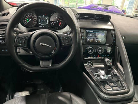 2017 Jaguar F-TYPE Premium