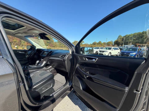 2017 Ford Edge Titanium