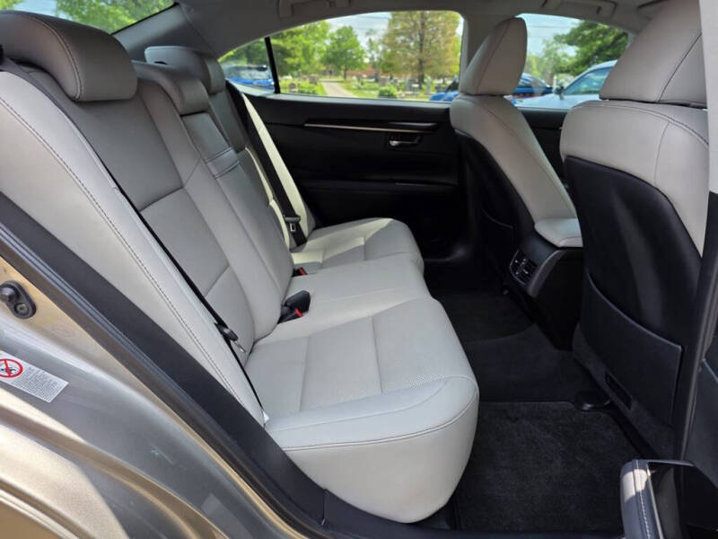 2017 Lexus ES 350