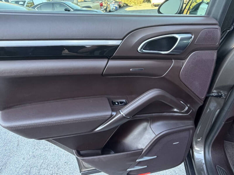 2014 Porsche Cayenne S