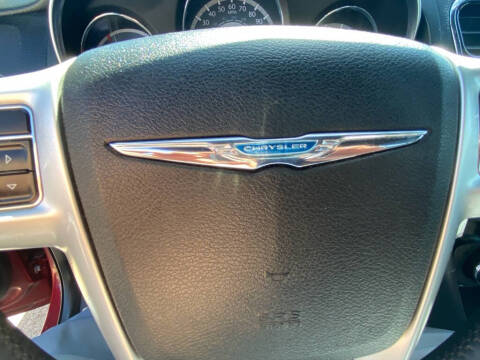 2012 Chrysler 200 Touring