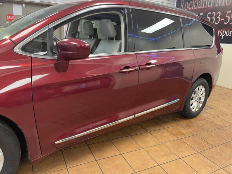 2018 Chrysler Pacifica Touring L Plus
