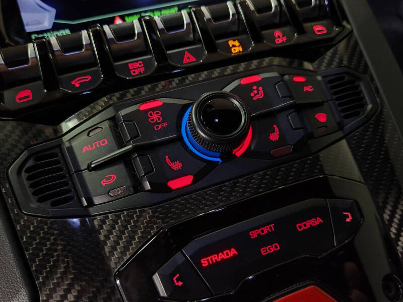 2018 Lamborghini Aventador LP 740-4 S