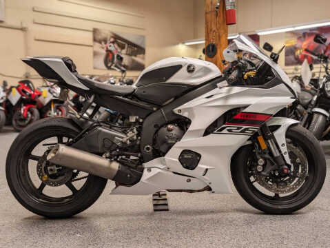 Yamaha YZF-R6 Image