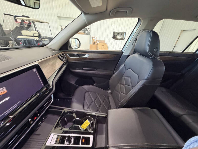 2025 Volkswagen Atlas SE 4Motion