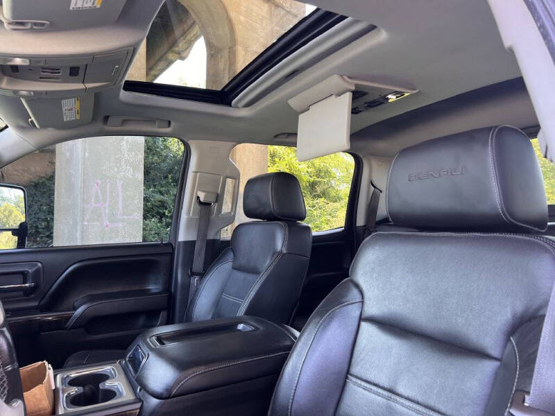 2015 GMC Sierra 2500HD Denali