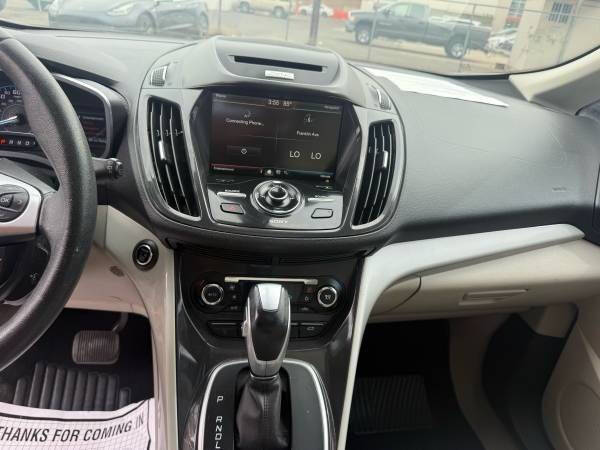 2015 Ford C-Max Energi SEL - Photo 13