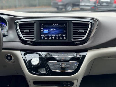 2018 Chrysler Pacifica Touring Plus