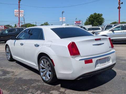 2015 Chrysler 300 C