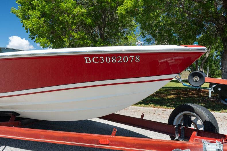 1994 Donzi Marine Classic 22