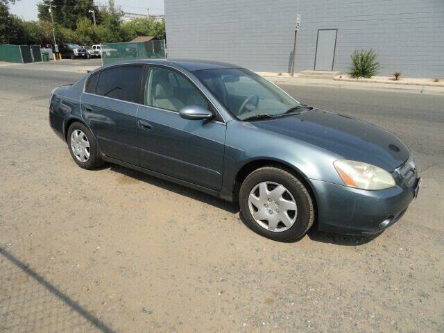 2002 Nissan Altima for sale at Gridley Auto Wholesale in Gridley CA