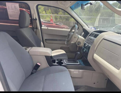 2009 Ford Escape XLS