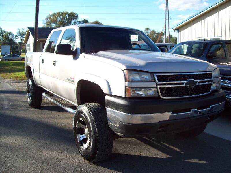 2005 Chevrolet Silverado 2500HD for sale at Classics and More LLC in Roseville OH
