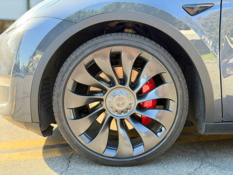 2020 Tesla Model Y Performance